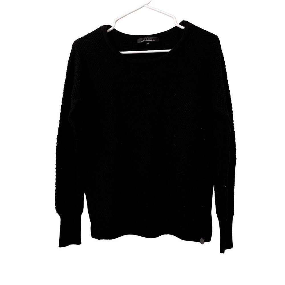 ONLY My Favorite Wardrobe black knit sweater classic casual comfortable warm